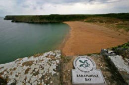 Barafundle Bay plaque overlooking the beach