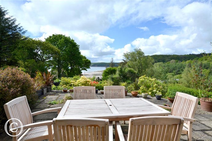 View from the patio out to sea at this great holiday property!
